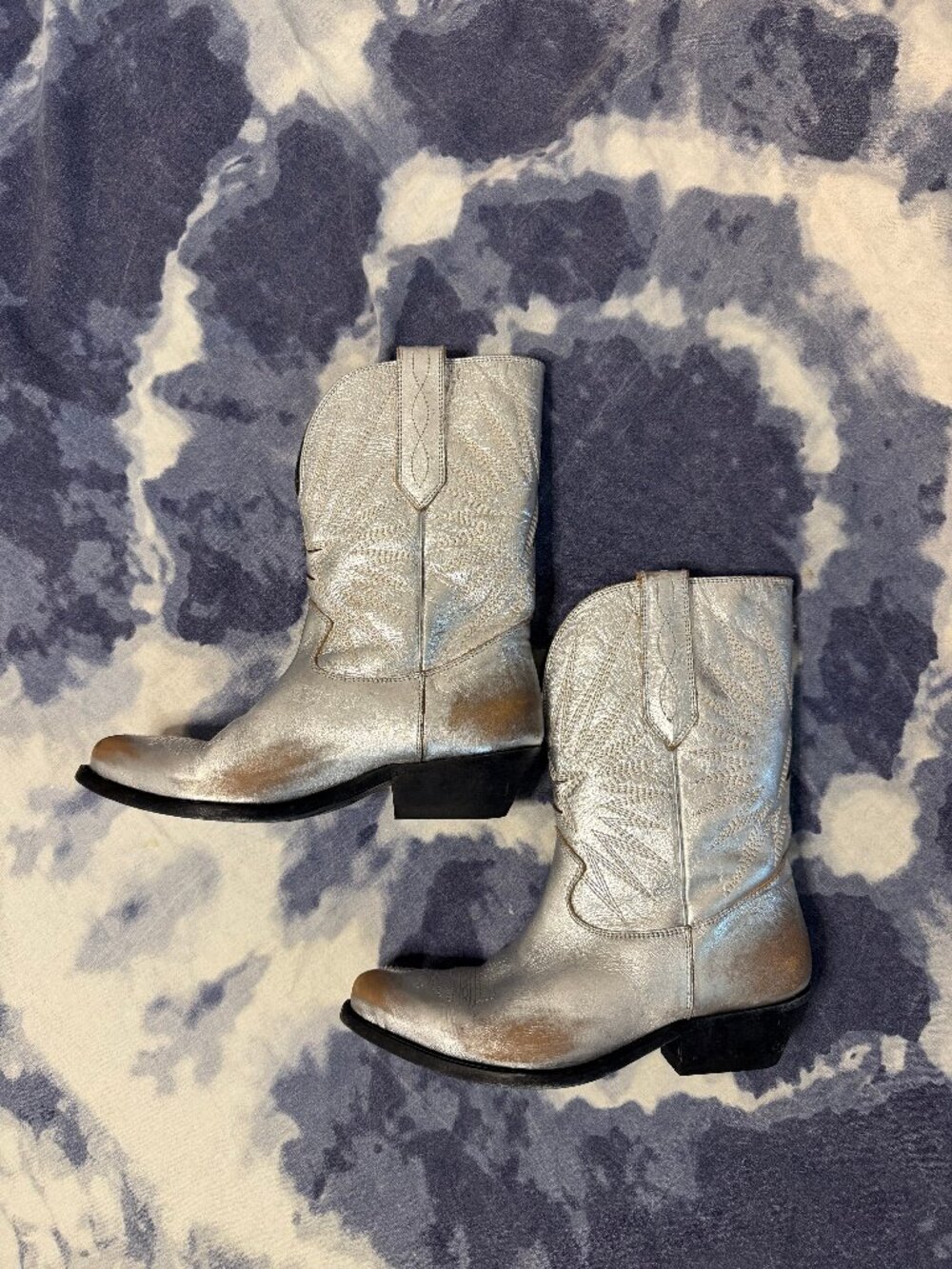 Golden Goose Silver Metalic Wish Star Western Boots Size 37 EUC